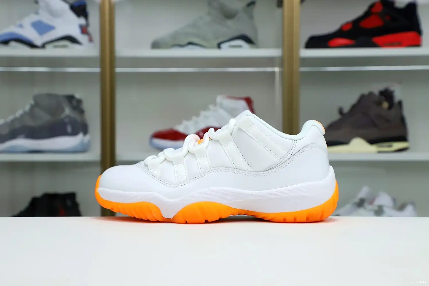 CITRUS' 11 WMNS RETRO LOW Kimikick AIR 'BRIGHT JORDAN 0823